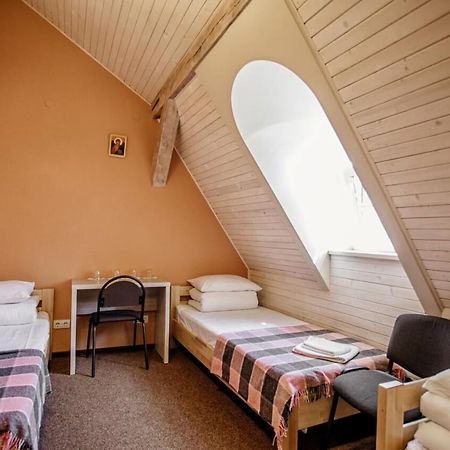 Guest House "Arkhistratyg" Lviv Exterior foto
