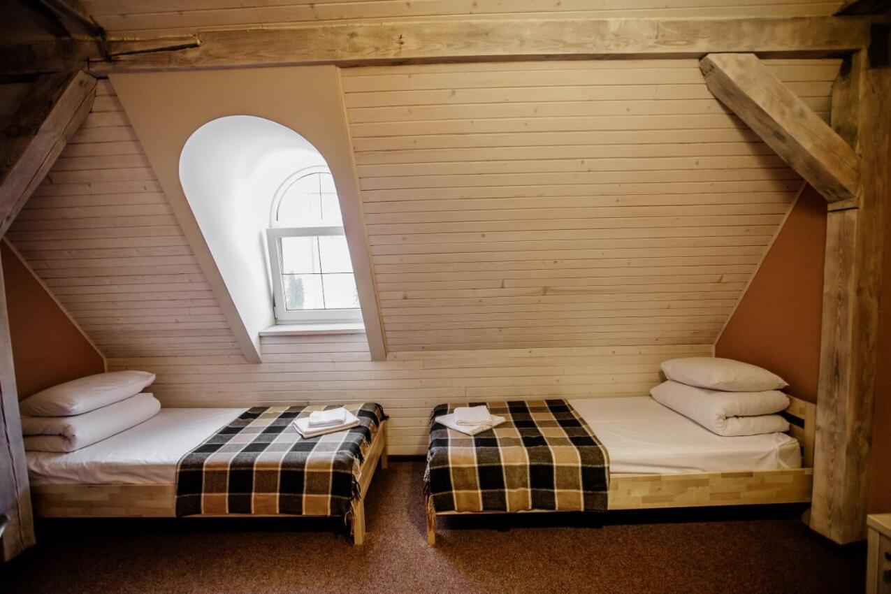 Guest House "Arkhistratyg" Lviv Exterior foto