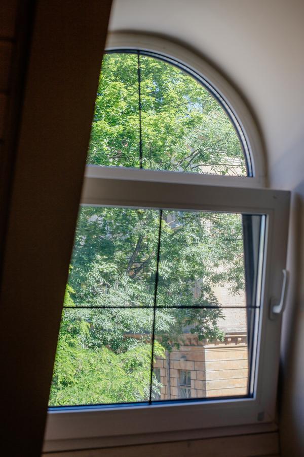 Guest House "Arkhistratyg" Lviv Exterior foto