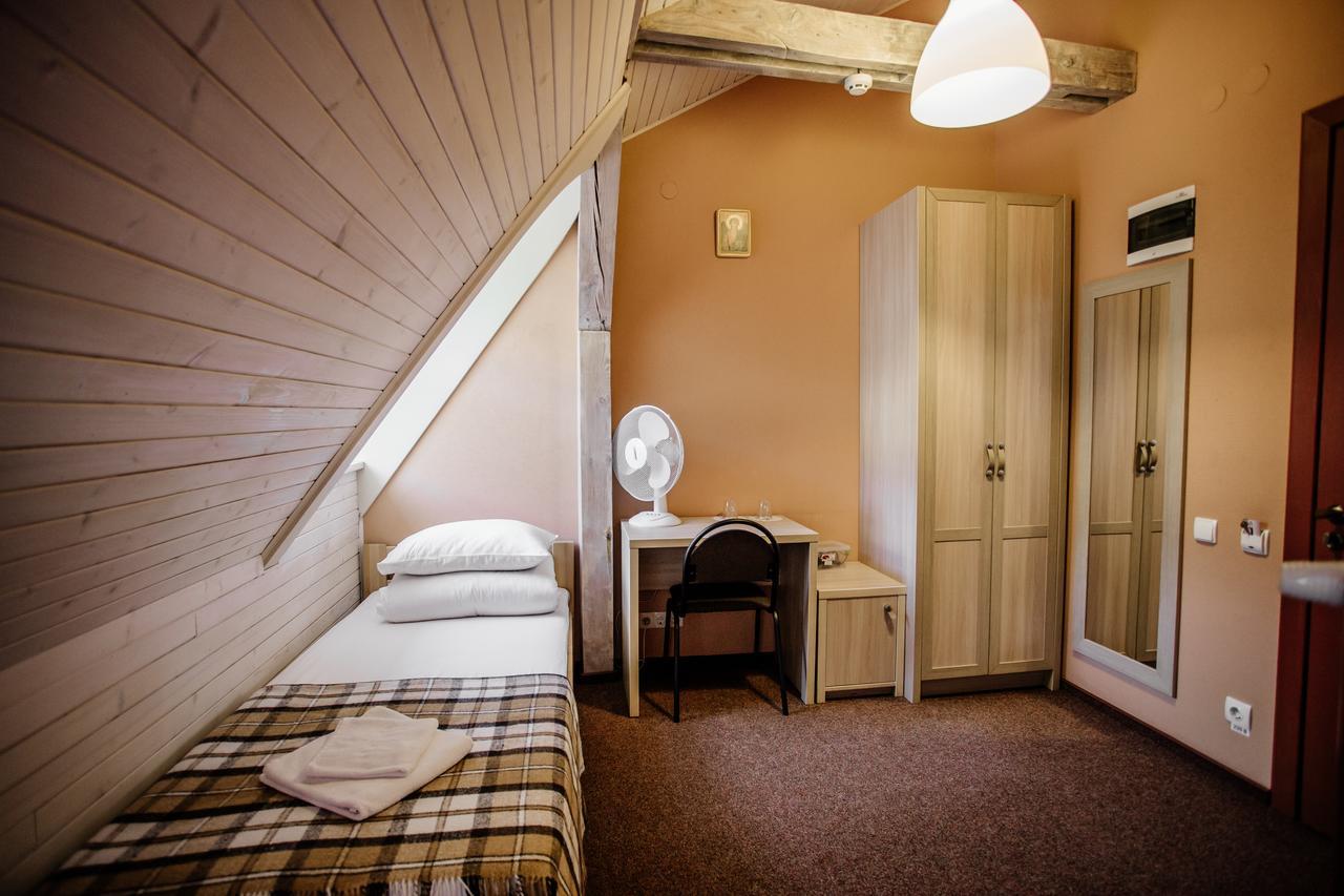 Guest House "Arkhistratyg" Lviv Exterior foto